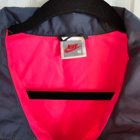 Vintage Nike 90s Nylon Neon Pink Windbreaker 1/4 Zip - Size Medium - Picture 2 of 7
